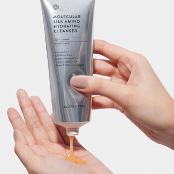 f67c4c8f e99f 4d32 8082 a5da7d0c9fe0 - Очищаючий засіб Allies Of Skin Molecular Silk Amino Hydrating Cleanser