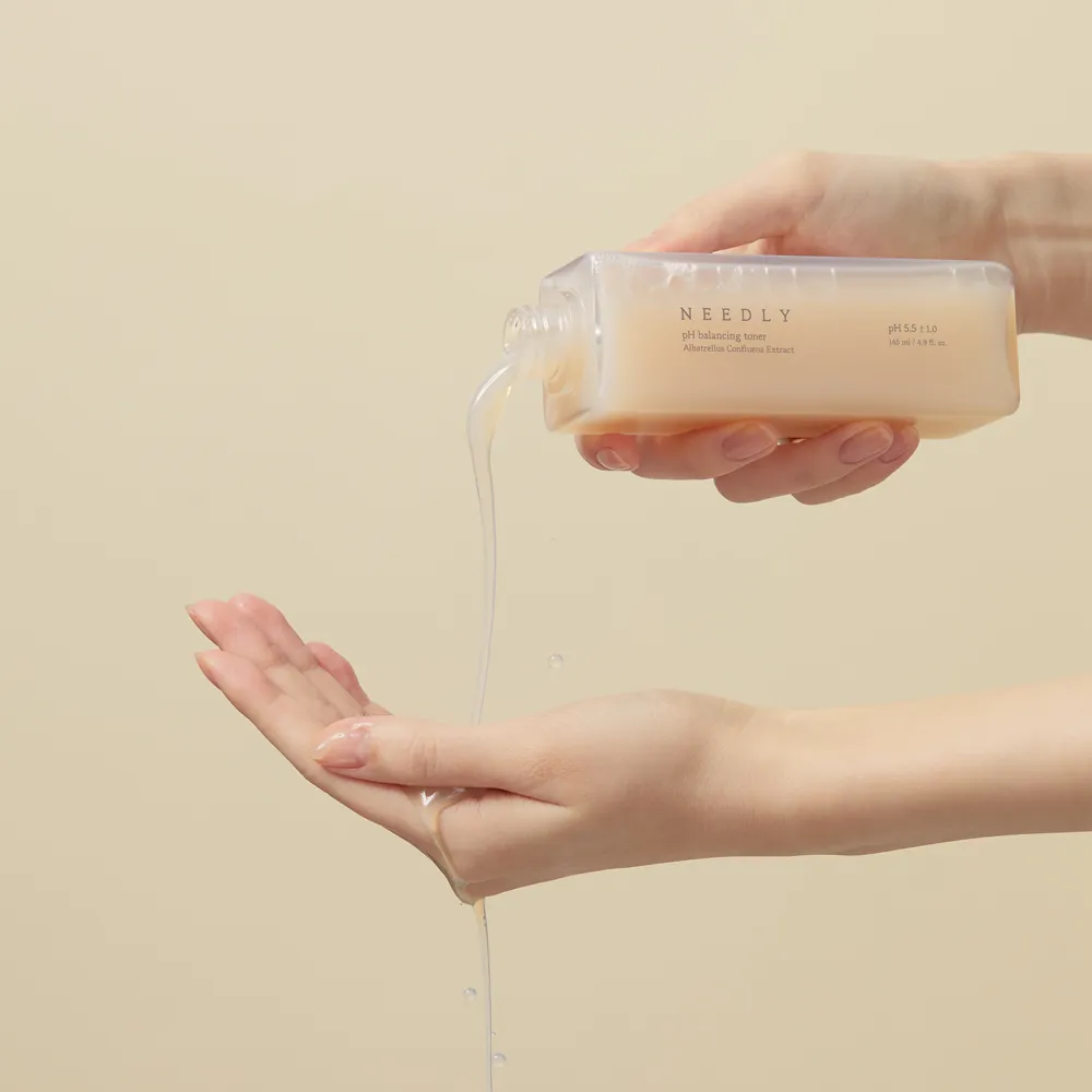 j - Зволожуючий тонер з екстрактом гриба Альбатрелус Needly pH Balancing Toner 145 мл