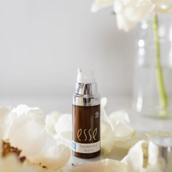 esse skincare foundation review 4 - Тональна основа SPF30 для всіх типів шкіри Esse Foundation SPF30 30мл