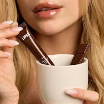 66879221684789 - Блиск для губ Coffee LIPSS Lipper 8мл