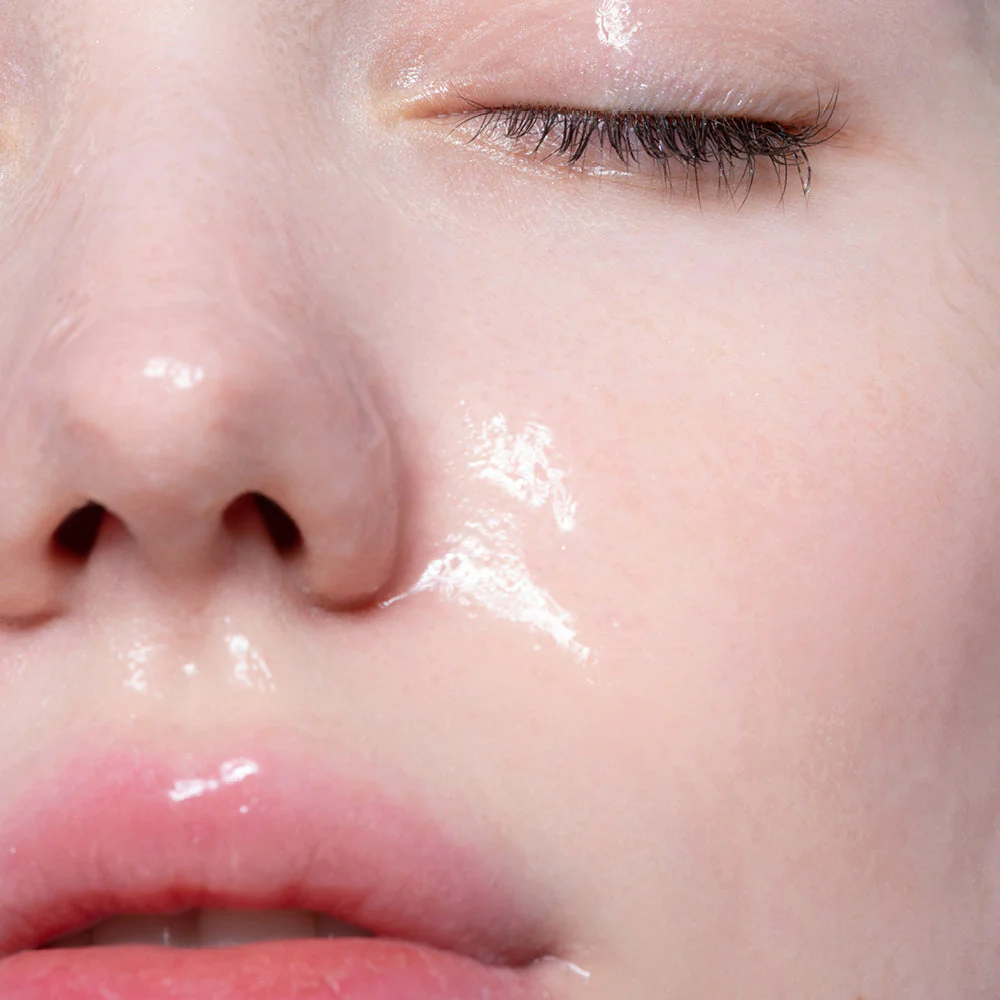 - Зволожувальна есенція з кислотами Melume Daily Hydra Lock Resurfacing Essence 150мл