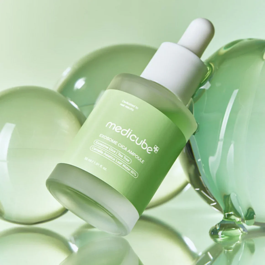 zaspokiilyva syrovatka z ekzosomamy tsentely ta chainym derevom medicube exosome cica ampoule 30 ml 69962743685650 - Заспокійлива сироватка з екзосомами центели та чайним деревом Medicube Exosome Cica Ampoule 30мл
