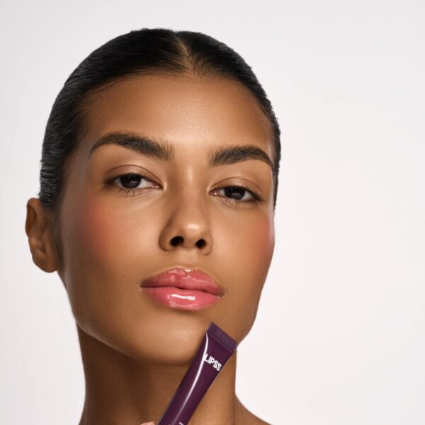 5 fig min e1745576264861 600x600 1 - Блиск для губ Fig LIPSS Lipper 8мл