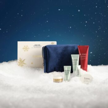89809 2 600x600 1 - Подарункова косметичка з тревел бестселерами ELEMIS Kit: Away For The Holidays